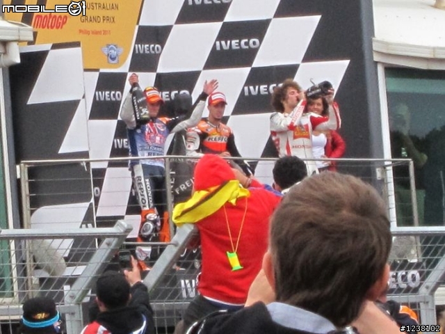 澳洲站 Marco Simoncelli   最後一次喝香檳