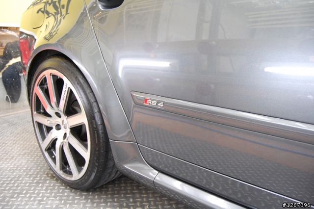 Audi B7 RS4 分享 『更新！終於掛牌了＋磁釉照！』