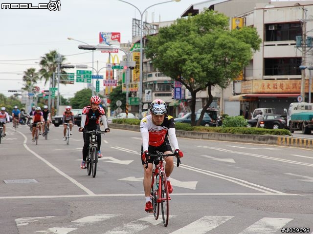 環台中100K 照片(路上拍的，終點拍的，車友請自取)
