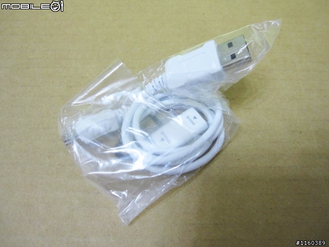 [11/03開箱補充-圖多] Xpreia Arc S 和 Ray-Out 喬巴ARC套 和 日本 SANYO KBC-L2BS 和 黑執事收納包 和 Evangelion 吊飾