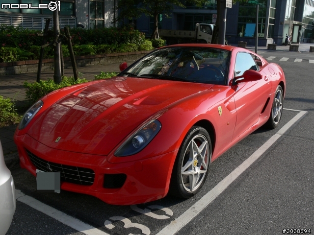 599 GTB & 458