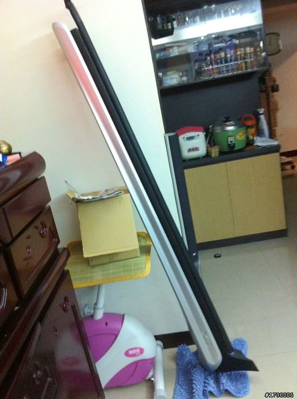 開箱.我的小朋友出走 > <!!