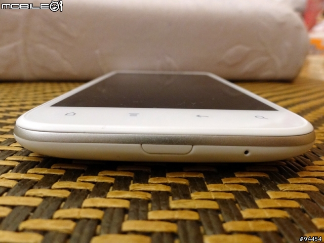 與 HTC Sensation XL 的邂逅與簡測