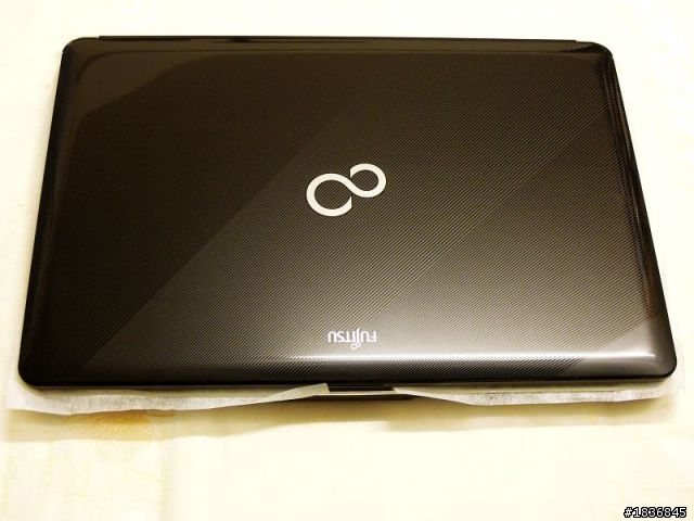 Fujitsu LIFEBOOK SH561 i5-2430M版本開箱文