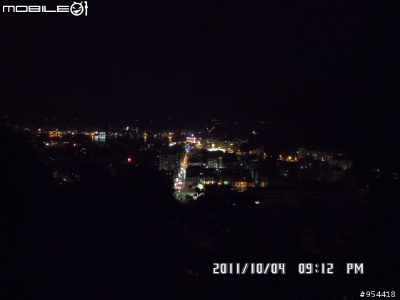 [首次開箱] - SAMSUNG 三星MV800