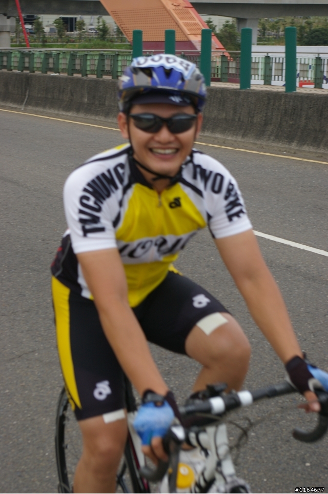 環台中100K~am:8:00~10:20虹揚橋600張