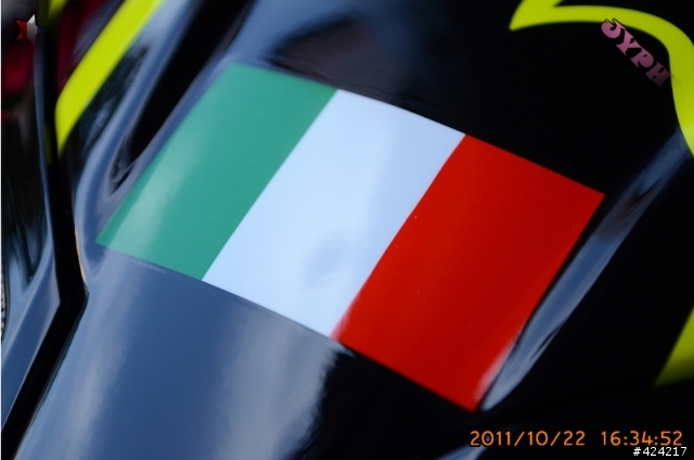 [開箱]首發第二頂AGV GP-TECH Rossi Winter Test 2010 冬季測試帽