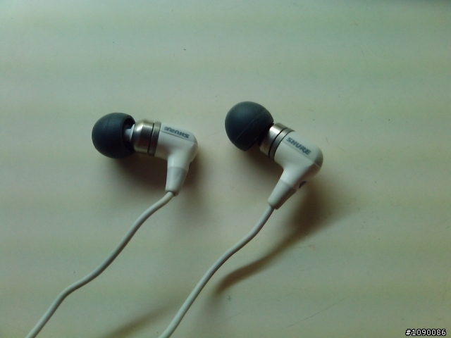 [開箱]停產的美好聲音shure scl4