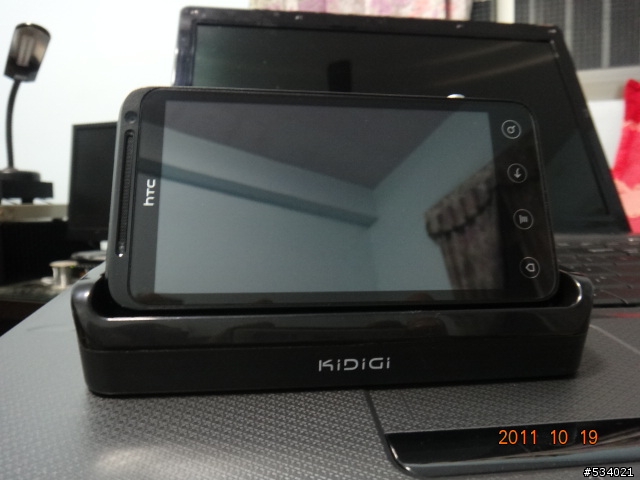 EVO 3D 副廠座充簡單開箱