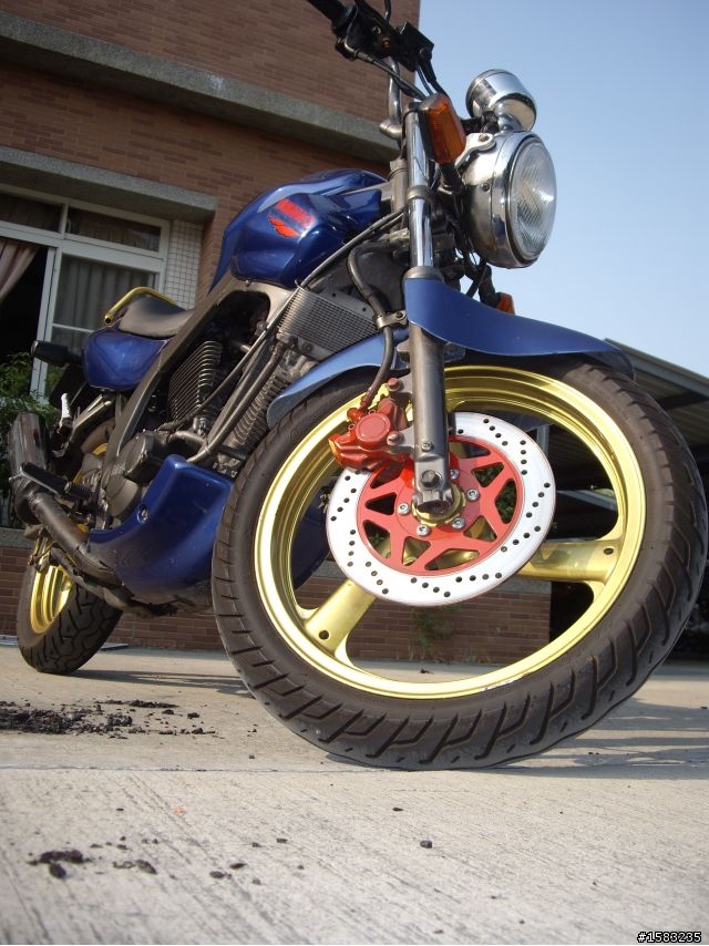 [解析] YAMAHA FZ150N  (內有六缸!!)
