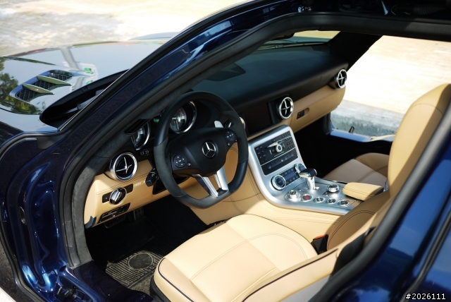 【遇見】Benz SLS AMG & Audi R8 V10