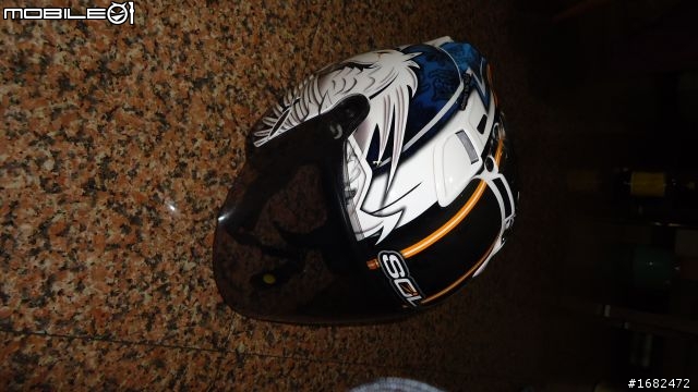 [開箱]AGV GP-TECH五大洲 同場加映DAINESE 上半身防摔衣(圖多文少)