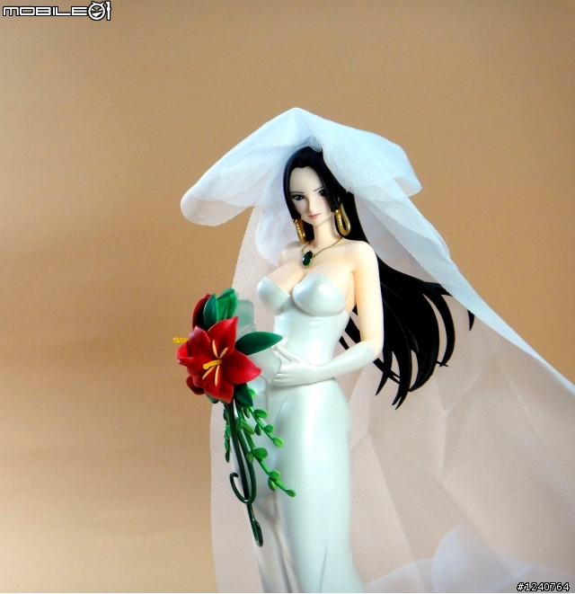 東映限定受注生產 女帝的妄想 MEGAHOUSE POP女帝婚紗版