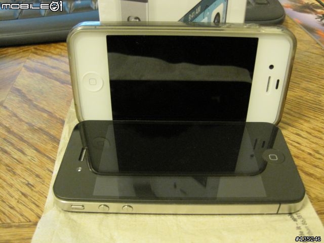 AT&T iPhone 4S 開包文