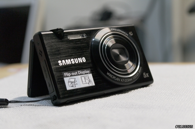 Samsung MV800 之 不專業的開箱文