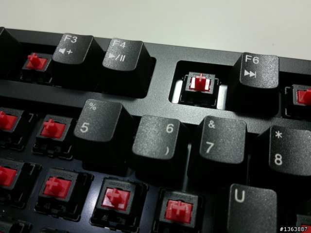 [分享] 改  ZOWIE紅茶軸