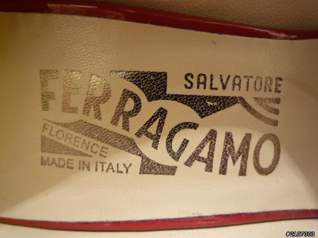 《開箱》Salvatore Ferragamo小紅鞋