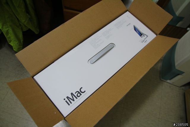 21.5 iMac 開箱啦！[My first MAC]