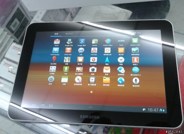 光華Tab體驗屋的尹恩讓我淪陷了!!入手Tab8.9 3G版啦！
