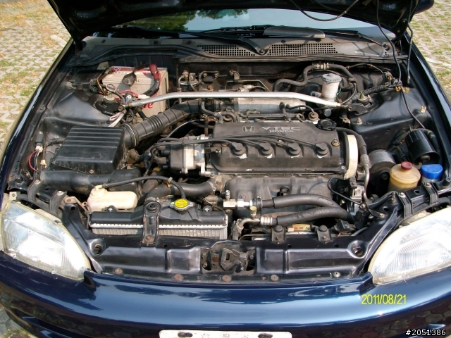 HONDA CIVIC k6 已過了17個年頭.決定重新烤漆回春手術在讓它繼續奔馳..:)