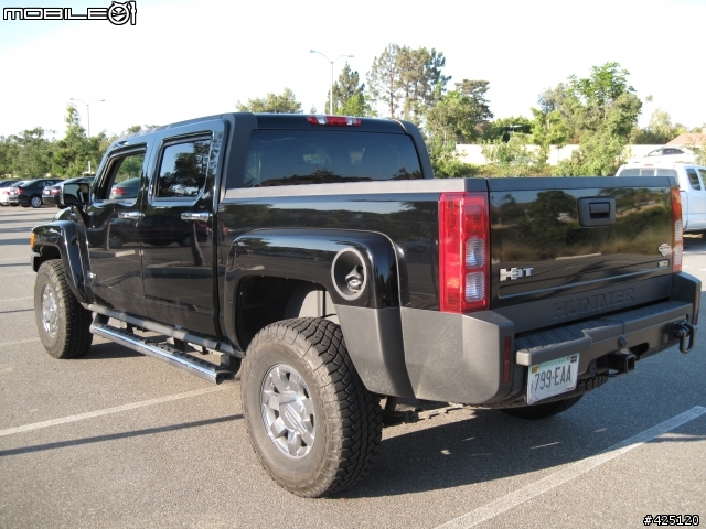 Hummer H3T Alpha