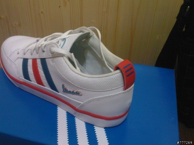 [開箱]  adidas X vespa 復古鞋