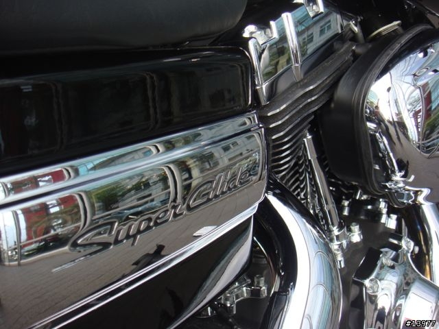 讓我背了黑鍋的 2012 Dyna Super Glide Custom (照片己補)