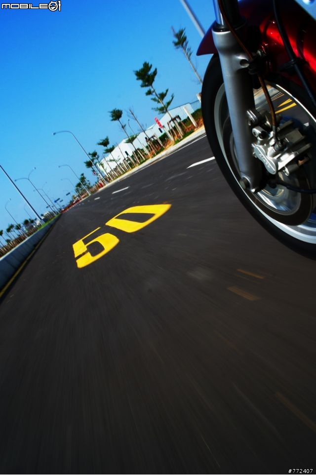 重車日誌09：純粹的嬉皮樂趣，VENOX250