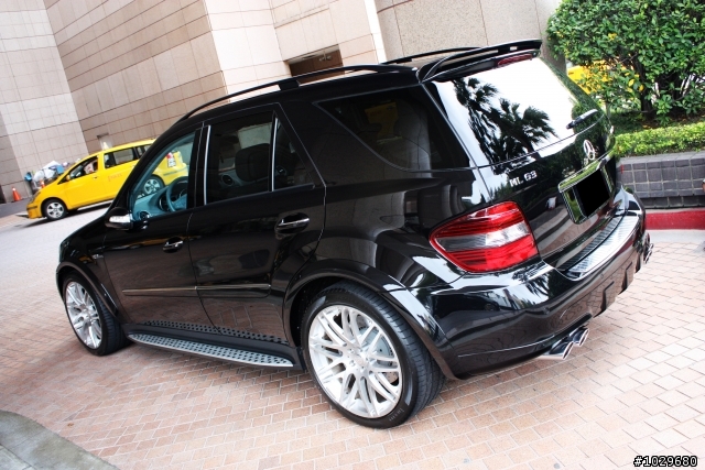 Mercedes Benz ML63 AMG (W164)