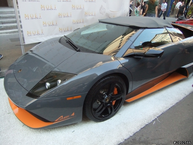 Lamborghini 街上一排隨便照！