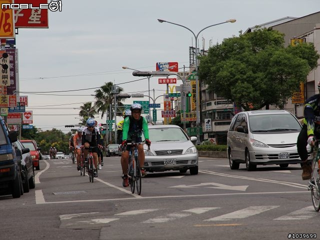 環台中100K 照片(路上拍的，終點拍的，車友請自取)