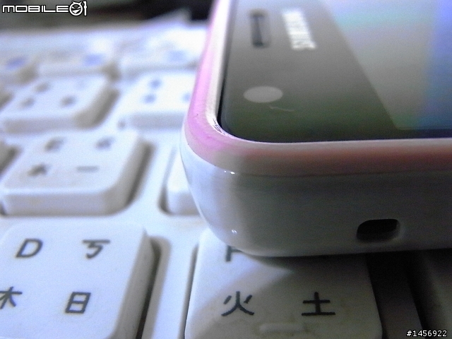 請問有monster beats "STUDIO"耳機的大哥們