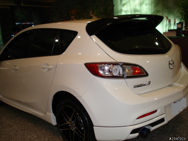 NEW MAZDA 3 五門~~開箱文