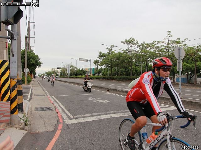 環台中100K 照片(路上拍的，終點拍的，車友請自取)
