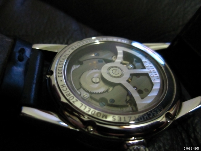 我的NOMOS Zurich 802 10/20加圖