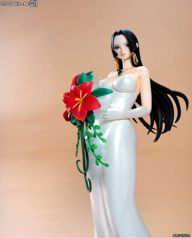 東映限定受注生產 女帝的妄想 MEGAHOUSE POP女帝婚紗版