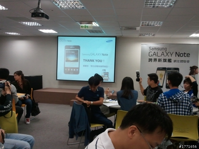 GALAXY NOTE體驗內含影片  感謝! 感激! 感動! 這手機真的很棒 還認識新朋友 簡易發文