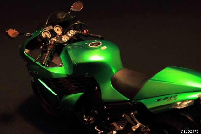 TAMIYA 1/12 KAWASAKI ZZR1400