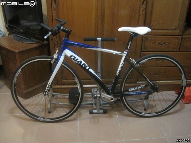 新車入荷  捷安特 RAPID