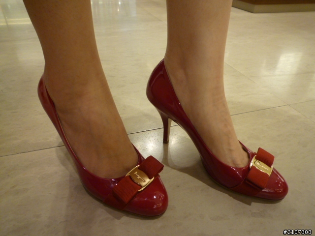 《開箱》Salvatore Ferragamo小紅鞋