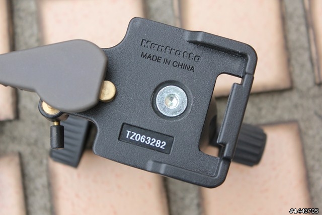 【分享】Manfrotto MK293A3 + 494RC2 雲台，簡單實用的腳架