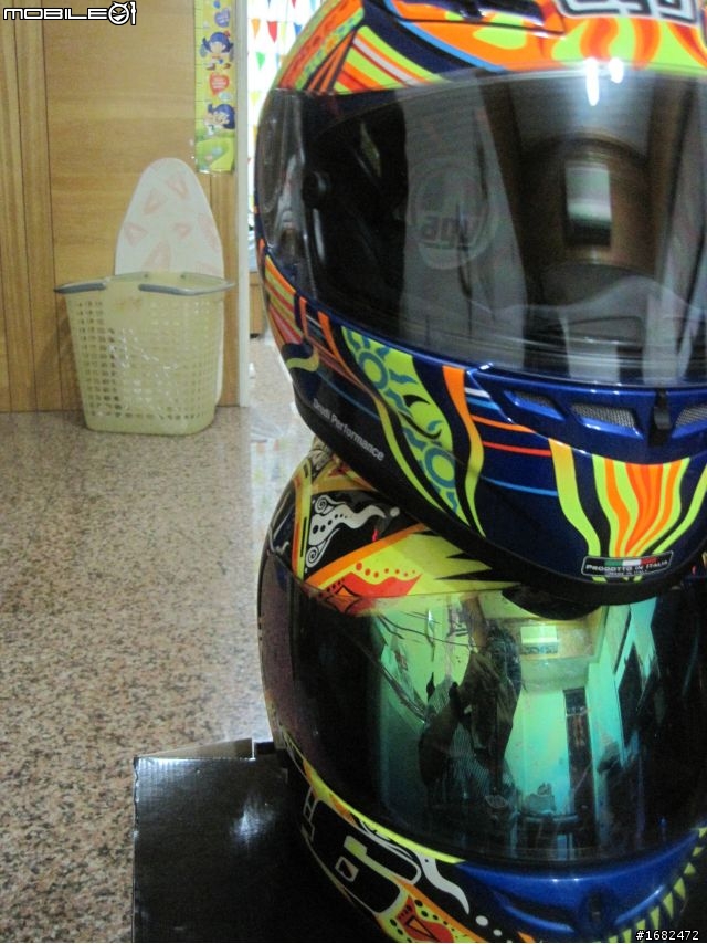 [開箱]AGV GP-TECH五大洲 同場加映DAINESE 上半身防摔衣(圖多文少)
