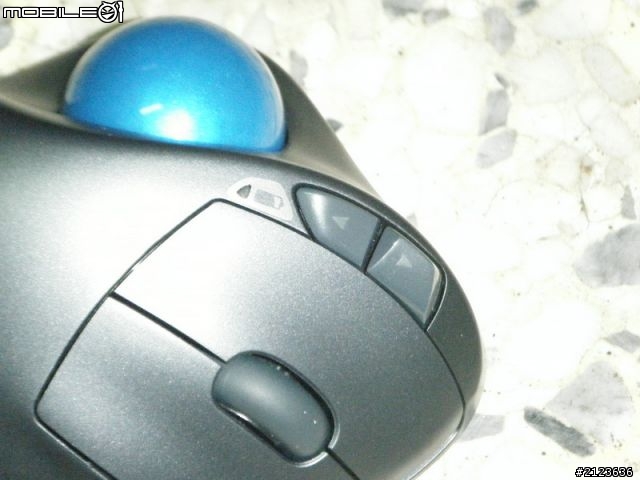 隨便分享 羅技無線軌跡球M570