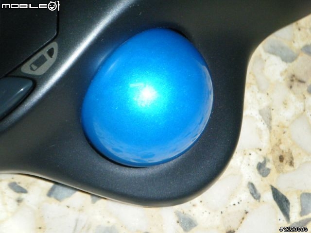 隨便分享 羅技無線軌跡球M570