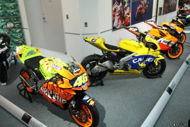 2011 HONDA Collection Hall in JP