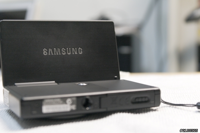 Samsung MV800 之 不專業的開箱文
