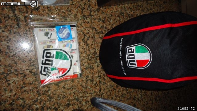 [開箱]AGV GP-TECH五大洲 同場加映DAINESE 上半身防摔衣(圖多文少)