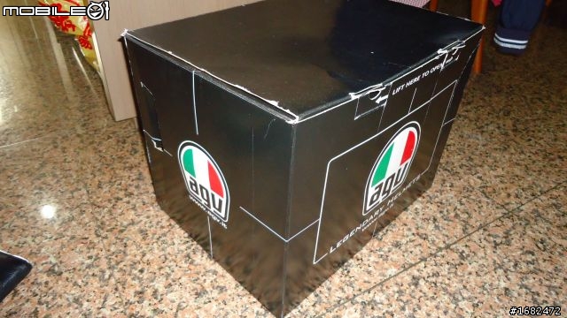 [開箱]AGV GP-TECH五大洲 同場加映DAINESE 上半身防摔衣(圖多文少)