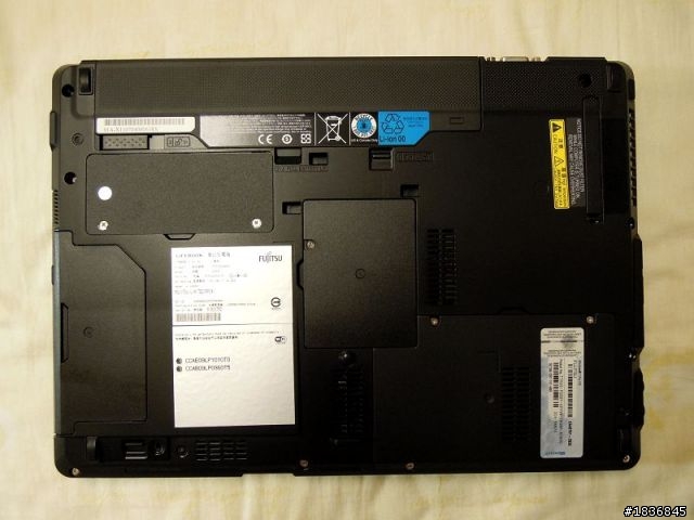 Fujitsu LIFEBOOK SH561 i5-2430M版本開箱文