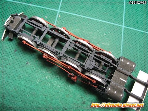 紙模型-蒸氣火車頭/Parowвz Tr 203